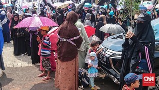 Anak-anak Dilibatkan dalam Demo Pembakaran Bendera di Bogor