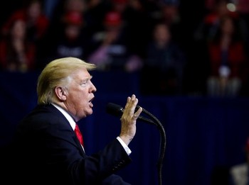 Pabrikan AS: Bea Impor Trump Kerek Harga Barang