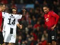 FOTO: Jamu Juventus, Manchester United Tersungkur di Kandang