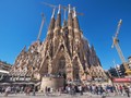 Deretan Karya Fenomenal Gaudi selain La Sagrada Familia