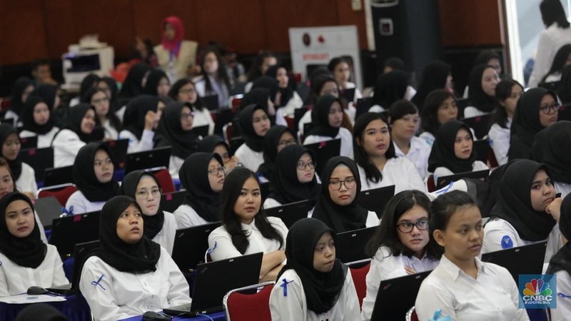 Peserta yang mengikuti SKD adalah pelamar yang telah lolos seleksi administrasi.