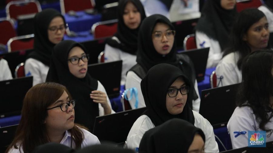 Pendaftaran penerimaan calon pegawai negeri sipil (CPNS) resmi dibuka hari ini.