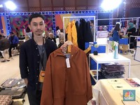 Ame Rain Coat, Merek Lokal di Balik Jas Hujan Gaul Jokowi