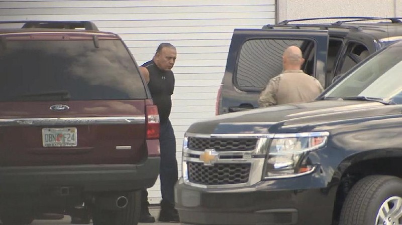 Cesar Sayoc ditangkap pada hari Jumat karena diduga mengirim bom pipa kepada para kritikus Presiden AS Donald Trump.
