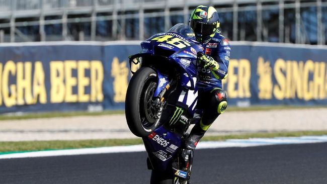 Adik Tiri Bercanda Bujuk Rossi Balapan Hingga Usia 46 Tahun