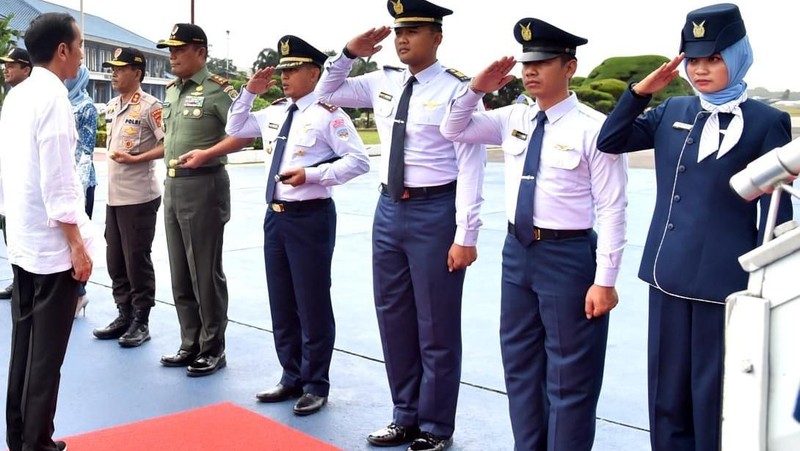 Kunjungan tersebut untuk meninjau sekaligus meresmikan pembebasan tarif tol Jembatan Suramadu.
