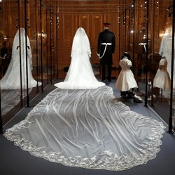 10 Gaun Pengantin Paling Mahal di Dunia, Mana Favoritmu?