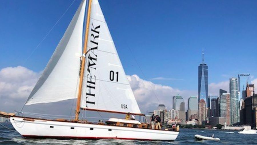 Kapal Layar Milik The Mark Hotel (CNBC International)