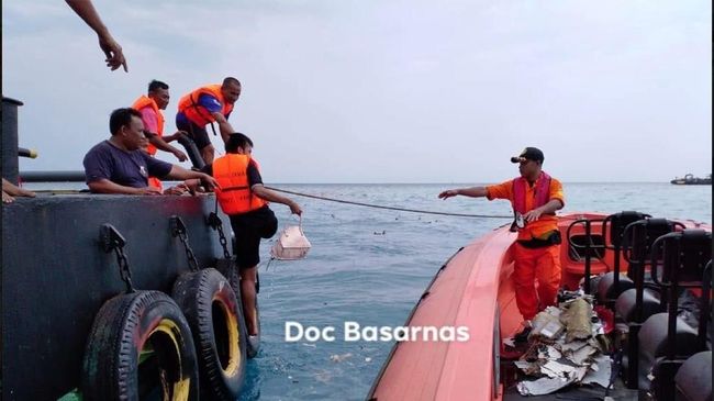 Tiga Anggota Polri Jadi Penumpang Lion Air JT-610 yang Jatuh