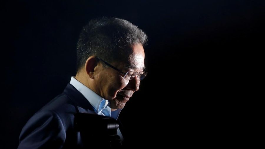 Thailand diselimuti duka, Senin (29/10/2018), saat berita kematian miliuner Vichai Srivaddhanaprabha dan pemilik Leicester City mencuat.