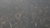 Pemerintah India berniat menghentikan penggunaan seluruh kendaraan pribadi di Kota New Delhi karena tingkat polusi. (REUTERS/Danish Siddiqui)