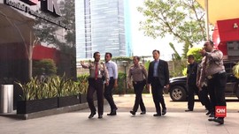 VIDEO: James Riady Diam Saat Akan Diperiksa KPK Soal Meikarta