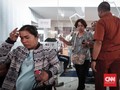 Padati RS Polri, Keluarga Korban Lion Air Harap Temuan Baru