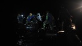 Proses pencarian masih terus dilakukan pascakecelakaan jatuhnya pesawat Lion Air JT-610 rute Jakarta-Pangkal Pinang di perairan Laut Utara Karawang, Jawa Barat. (ANTARA FOTO/Indrianto Eko Suwarso)