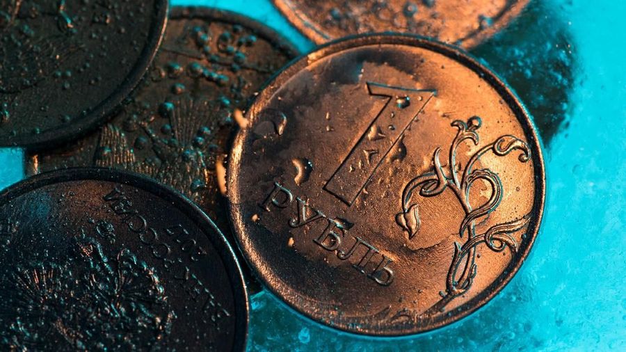 A view shows a Russian one rouble coin in this picture illustration taken October 26, 2018. Picture taken October 26, 2018. REUTERS/Maxim Shemetov