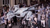 Fantasy Fest di Florida, Amerika Serikat, menampilkan banyak sosok tak terduga. Seonggok makhluk mitos pun menjadi bagian dari keriaan ini. (REUTERS/ Rob O'Neal)