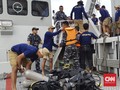 Penyelam TNI AL Cek Kesehatan Sebelum Pencarian Lion Air