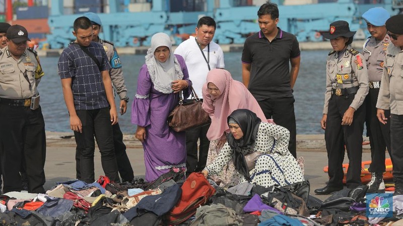 Basarnas dan tim telah menemukan puluhan identitas para korban pesawat jatuh Lion Air JT 610.
