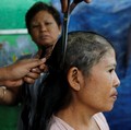 10 Kesalahan Perawatan yang Bikin Rambut Rusak dan Kusam