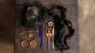 FOTO: Mengais Bisnis Secemerlang Mutiara 'Rambut Myanmar'