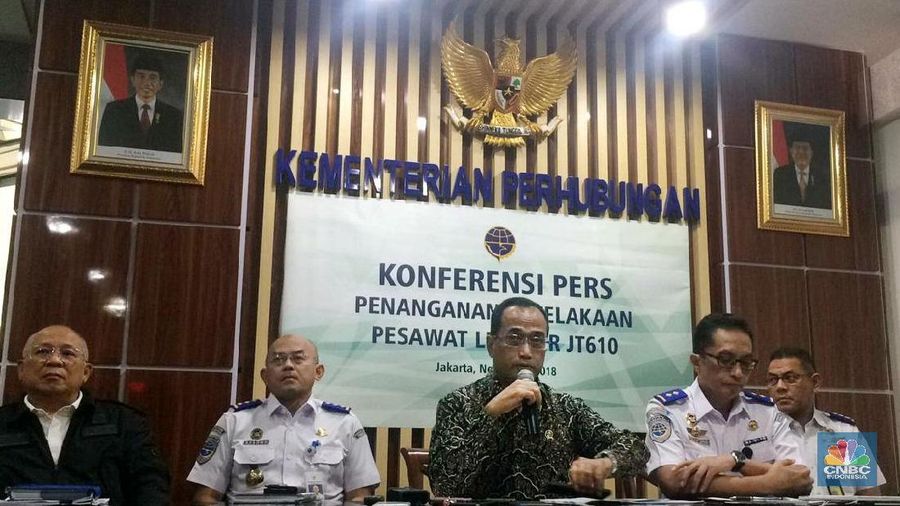 Menteri Perhubungan Budi Karya Sumadi mengatakan akan bertemu dengan perwakilan perusahaan teknologi penerbangan Boeing.