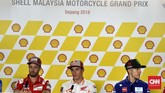 Andrea Dovizioso, Marc Marquez, dan Maverick Vinales dalam konferensi pers di Sirkuit Sepang. (CNN Indonesia/Haryanto Tri Wibowo)