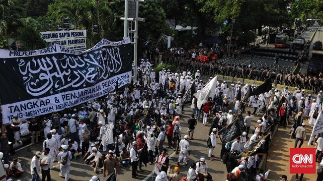 Wiranto Ungkap Aksi-aksi Bela Tauhid Dimanfaatkan HTI