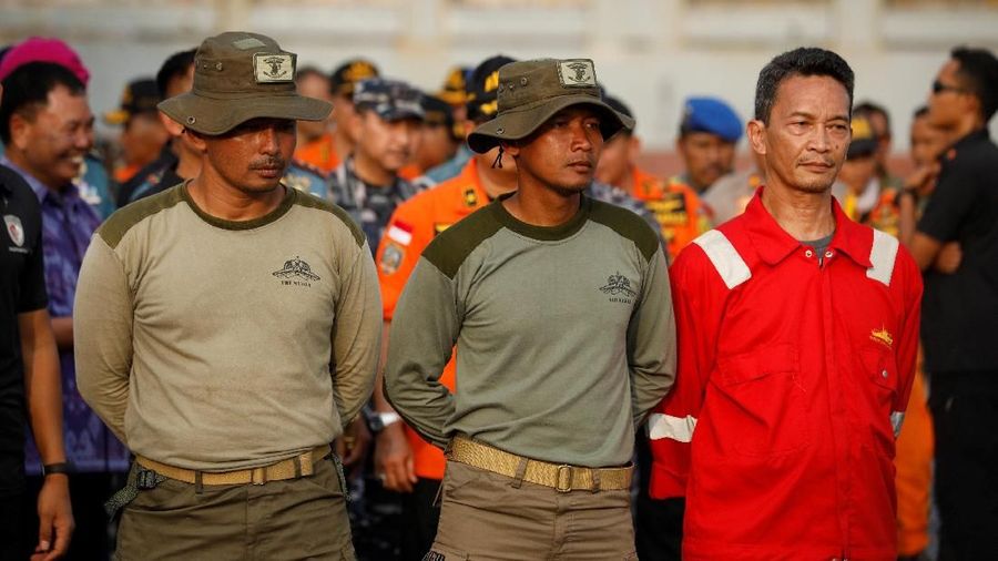 Presiden RI Joko Widodo kembali meninjau posko Basarnas di JICT Tanjung Priok,