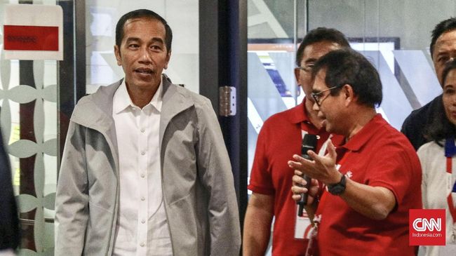 Jokowi Hadiri Pertemuan Tertutup dengan Relawan di Kemang