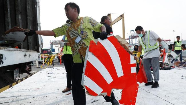 KNKT Belum Berani Simpulkan Airspeed Rusak Bikin JT610 Jatuh