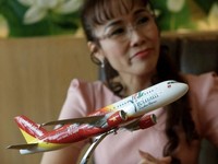 Wanita Terkaya se-ASEAN Ini Beli 50 Pesawat Airbus