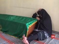 VIDEO: Duka Keluarga Penyelam Relawan Lion Air yang Gugur