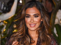 Huda Kattan, dari Beauty Blogger Jadi Miliuner