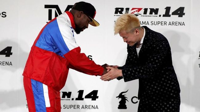 Lawan Kickboxer Jepang, Mayweather Diejek McGregor