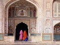 Menjelajahi Eksotisme Tersembunyi di Agra