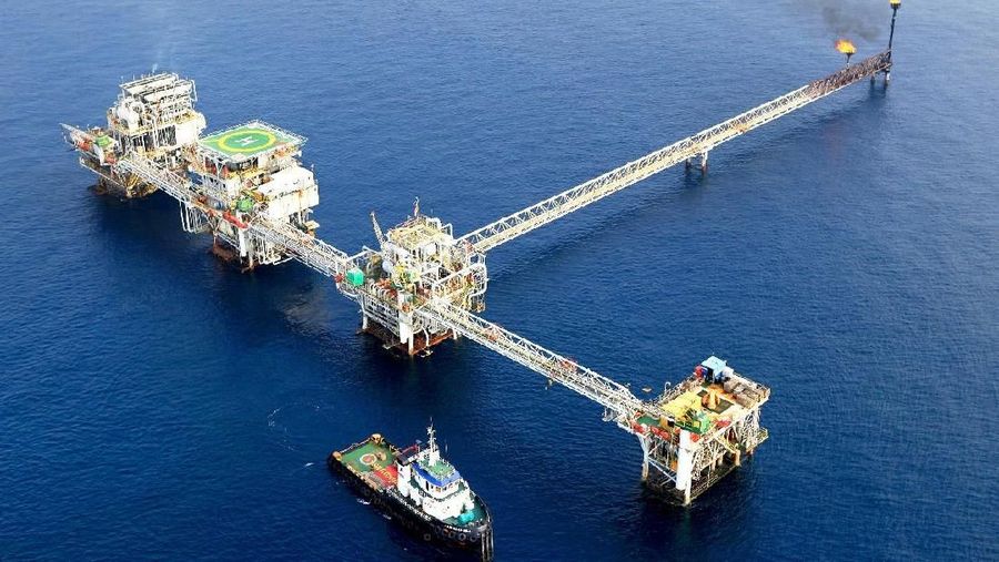 Dari target produksi 33 ribu barel per hari, rata-rata produksi hingga saat ini hanya 29.521 barel per hari atau 89,46% dari target.