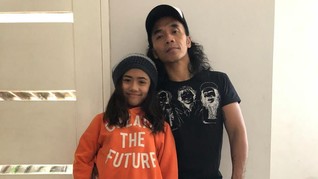 Kaka Slank Membunuh Sepi Di Bawah Laut