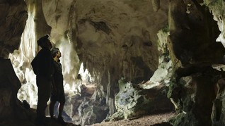 Menyusuri Jejak Seni Gua di Seluruh Dunia