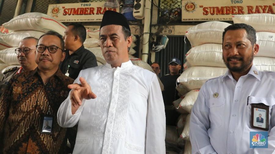 RI memutuskan impor 50.000-100.000 ton jagung pada tahun ini.