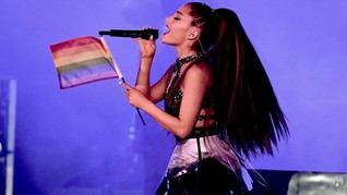 Ariana Grande Gulingkan Selena Gomez sebagai 'Ratu' Instagram