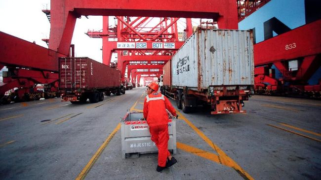 Mempertanyakan Jumlah Perusahaan China di Indonesia Mempertanyakan Jumlah Perusahaan China di Indonesia