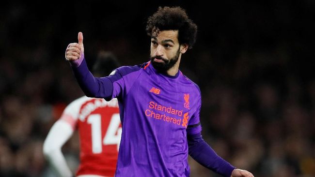 Salah Puji Pembuat Patung 'Raja Mesir' yang Diejek