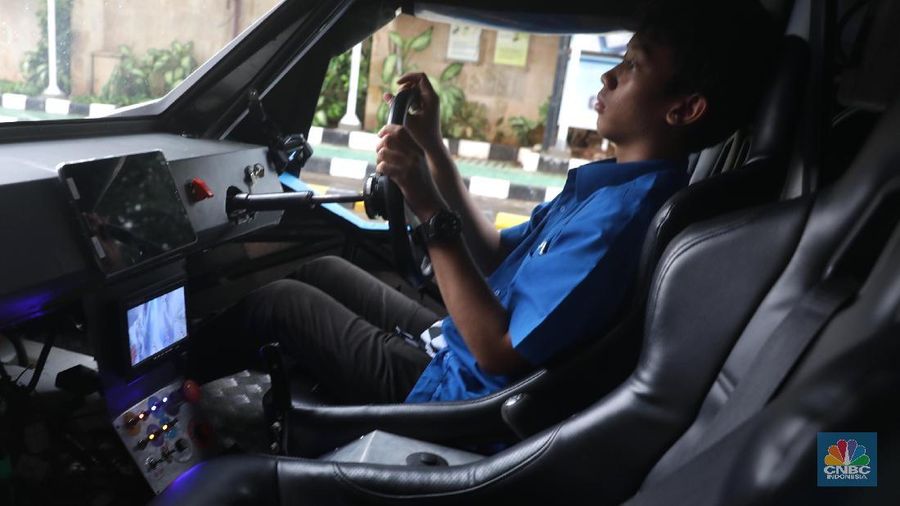 Rencananya mobil ini diharapkan dapat mengikuti ajang reli internasional, yaitu Reli Dakar 2019.
