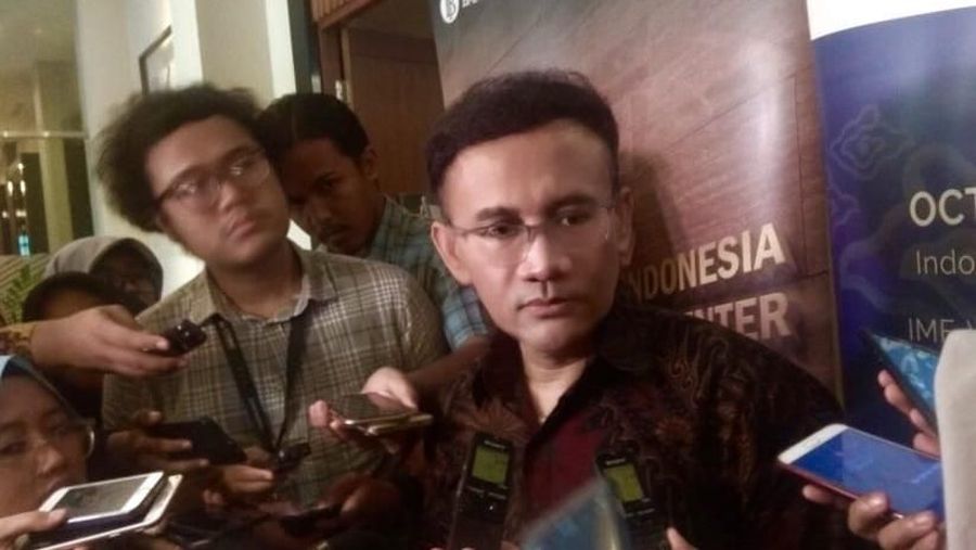 Nilai tukar rupiah terhadap dolar AS sepanjang hari ini, Jumat (9/11/2018) dihajar habis-habisan.