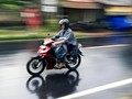 Jas Hujan Ponco Bukan Buat <i>Biker</i>