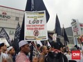 Bawa Bendera Tauhid, Massa Tolak LGBT Datangi Balkot Bogor