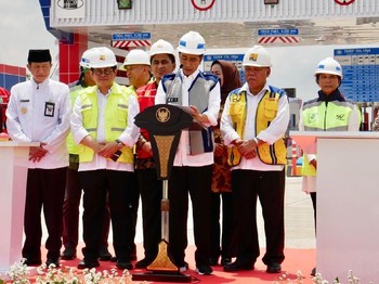 4 Tahun Jokowi: Smelter Lamban, Kilang Tak Dibangun