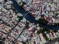 FOTO: Penghuni Kanal Hitam Vietnam
