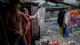 Rumah-rumah darurat tersebut akan dibongkar sesuai rencana pemerintah Vietnam. (AFP/Nguyen)