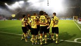 Kemenangan 3-2 atas Bayern Munchen membuat Borussia Dortmund kukuh di puncak klasemen dengan 27 poin, unggul empat angka dari Borussia Moenchengladbagh. (REUTERS/Wolfgang Rattay)